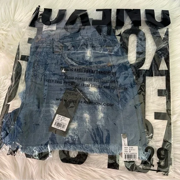 ONE Teaspoon for Free People Blue Colt High Waisted Bonitas Denim Shorts - Picture 3 of 14